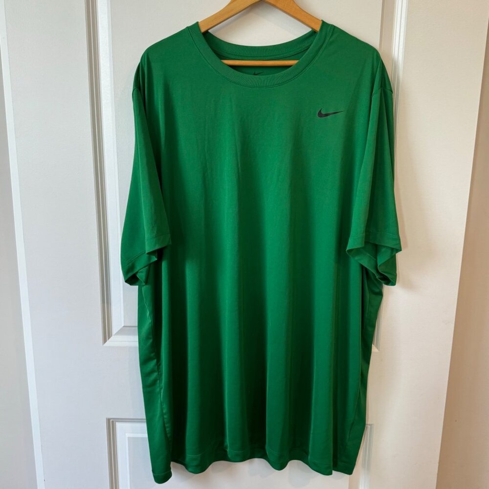 Nike Drifit 4XL-Tall kelly green short sleeve crewneck tshirt big and tall